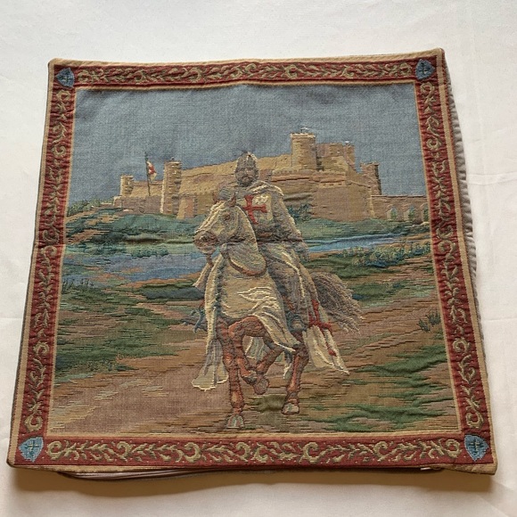 NWT Pillow case crusader knight Templar Belgian tapestry - Picture 2 of 6